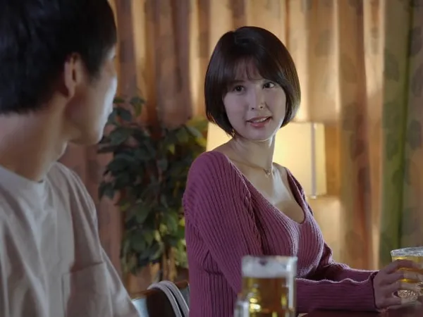 xxx quay lén Bắt gặp thần tượng tsukasa aoi trong quán bar